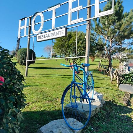 Hotel Capellan Navia Exterior photo