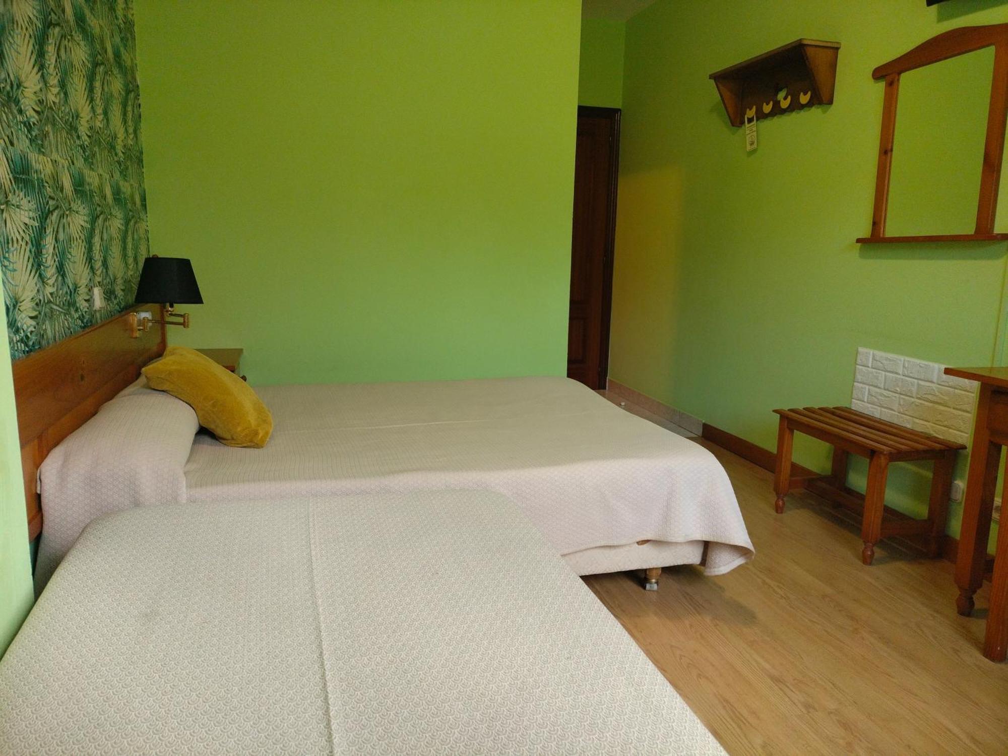 Hotel Capellan Navia Exterior photo