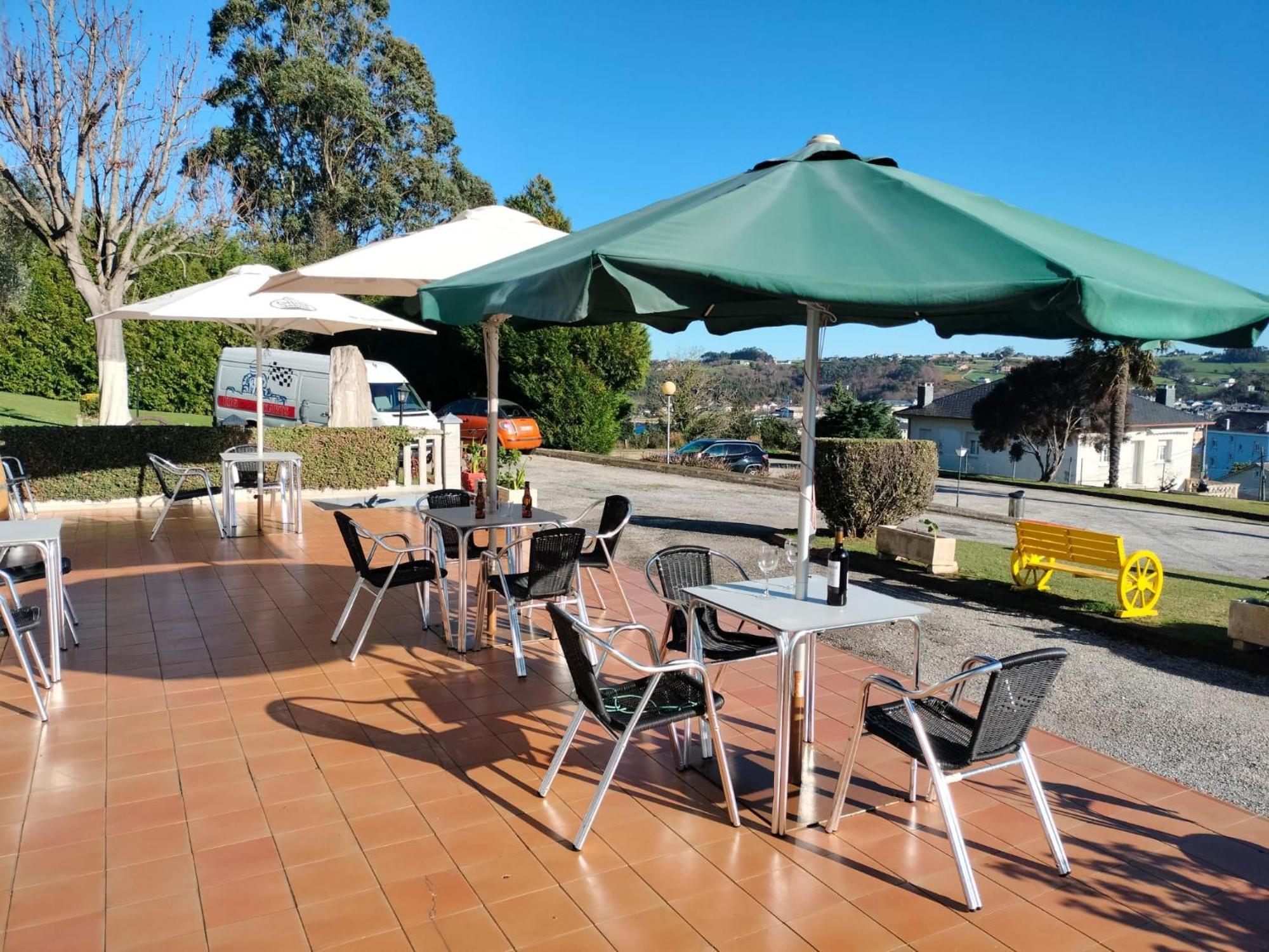 Hotel Capellan Navia Exterior photo