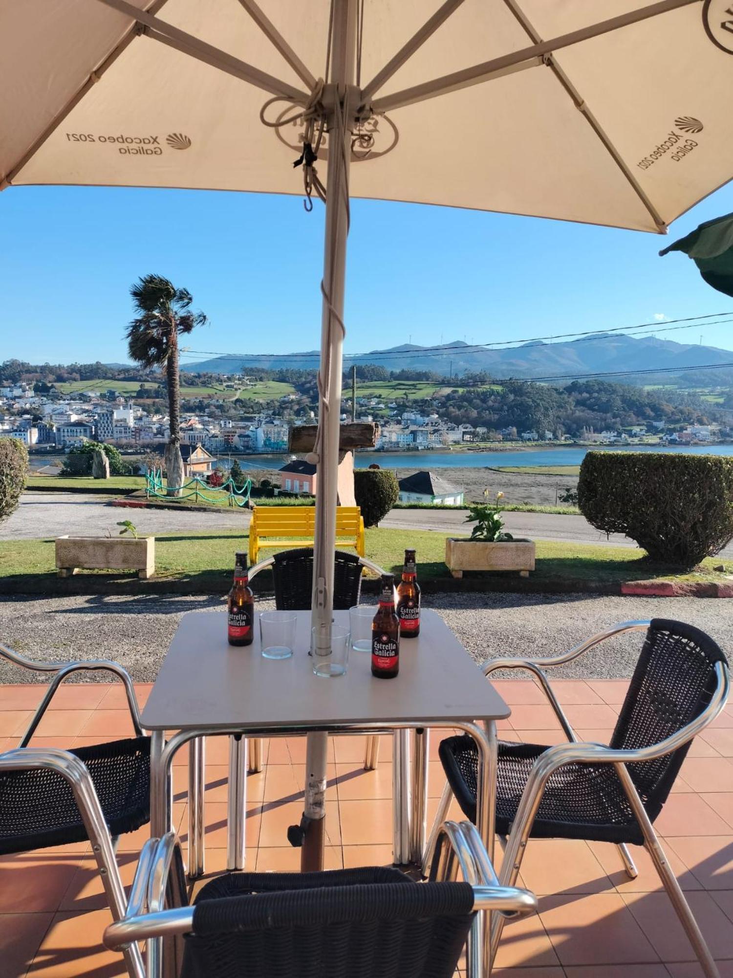 Hotel Capellan Navia Exterior photo